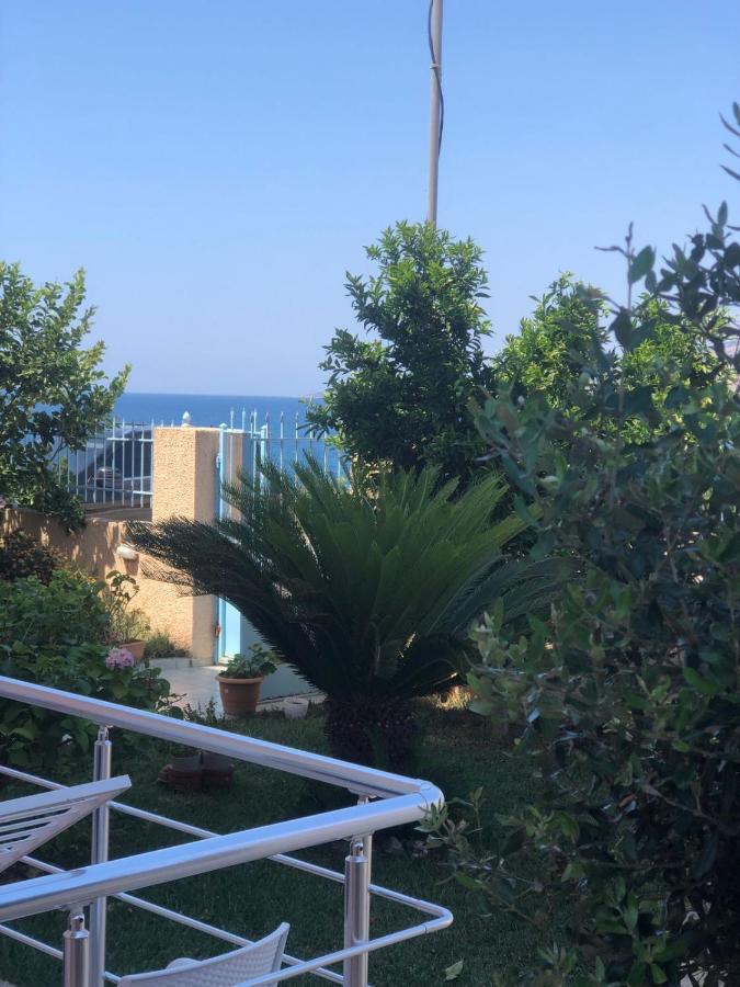 Sunset Apartments Sarandë Buitenkant foto