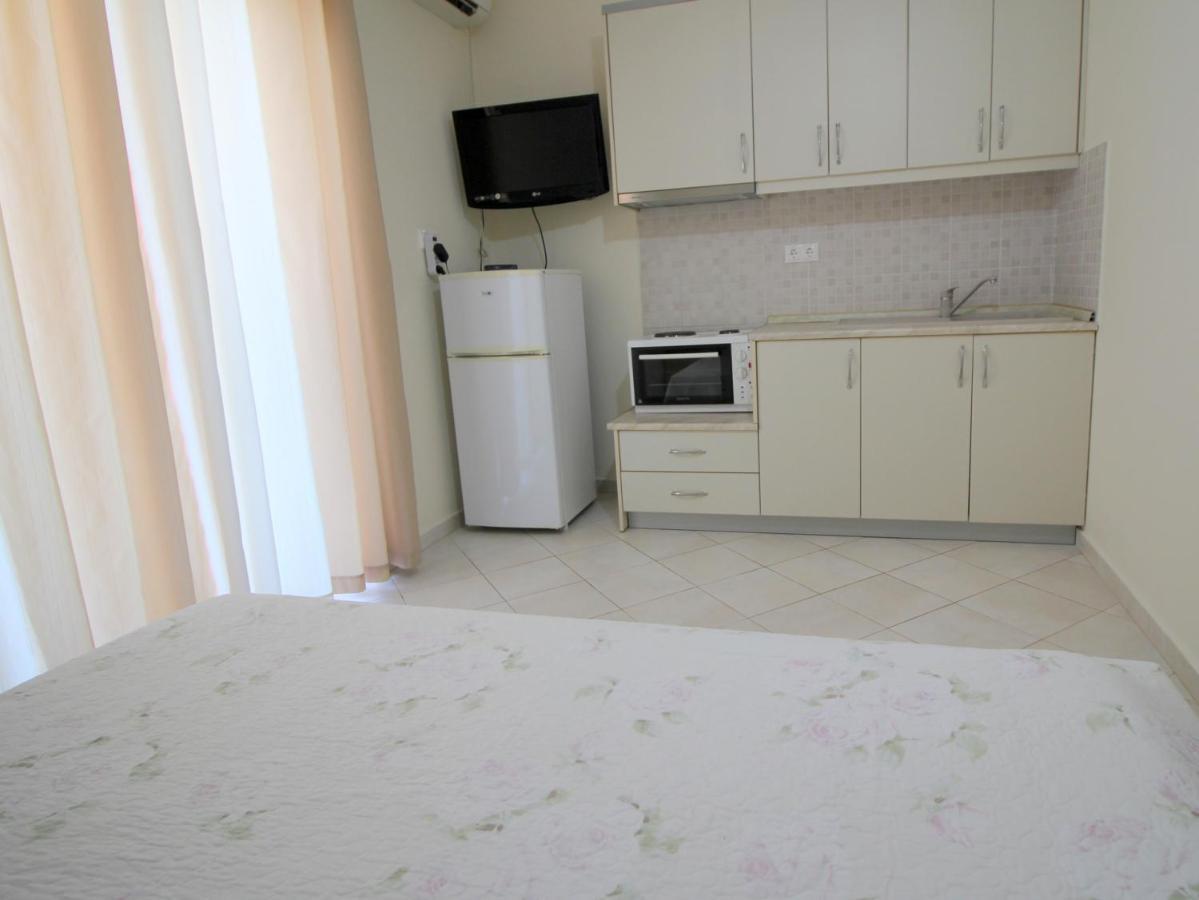 Sunset Apartments Sarandë Buitenkant foto