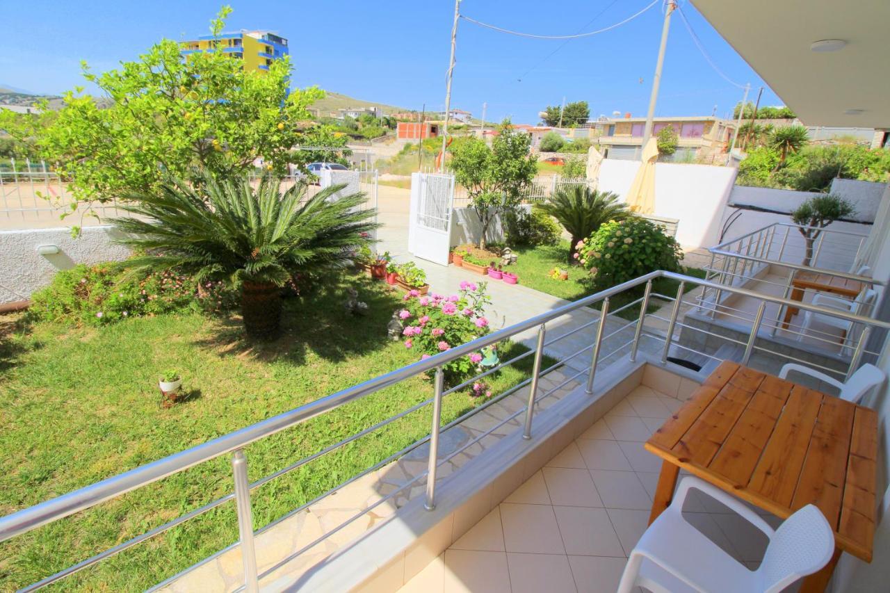 Sunset Apartments Sarandë Buitenkant foto